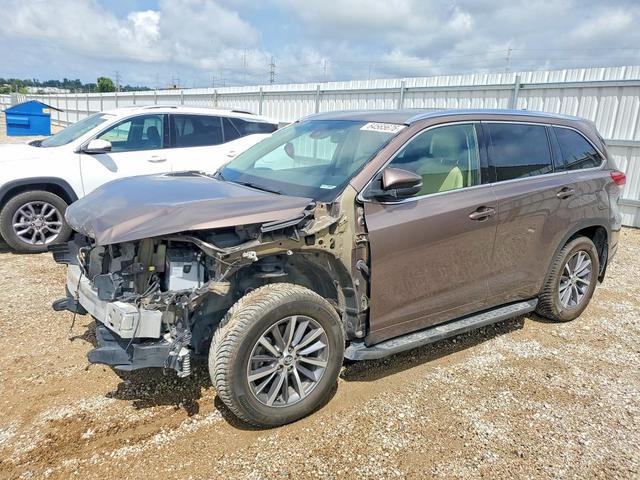 2018 TOYOTA HIGHLANDER XLE  