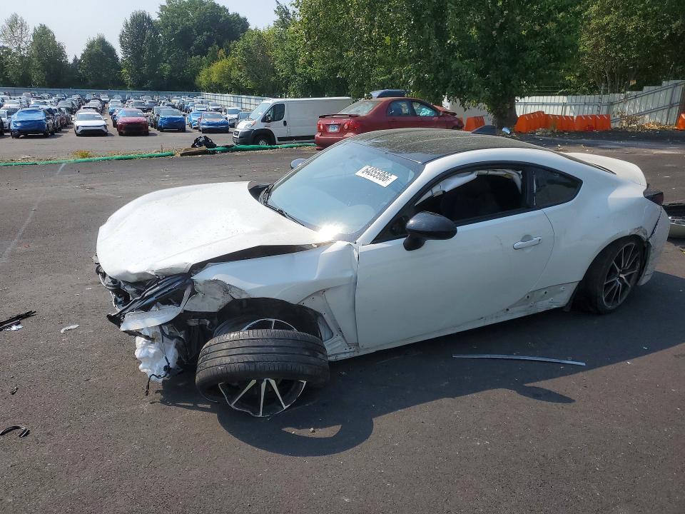 2023 TOYOTA GR86 BASE  
