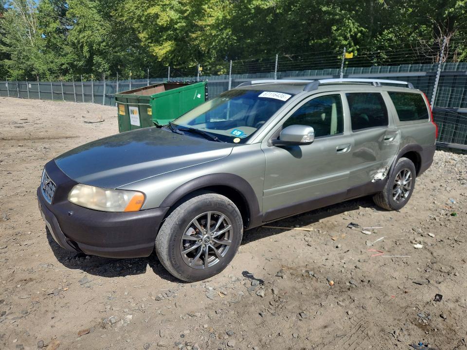 2007 VOLVO XC70   