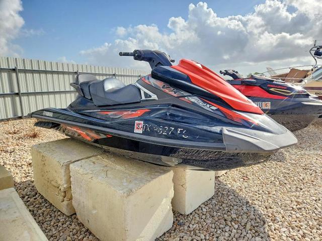 2016 YAMAHA JET SKI