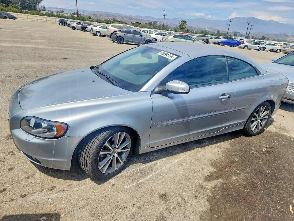 2010 VOLVO C70 T5  
