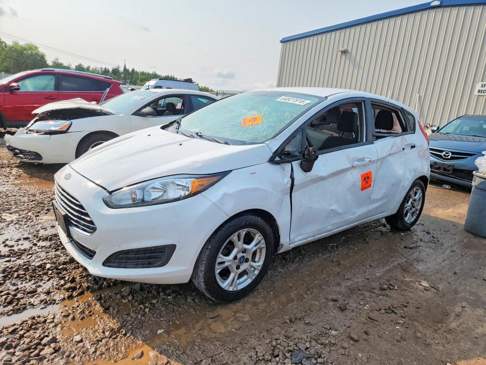 2014 FORD FIESTA SE  