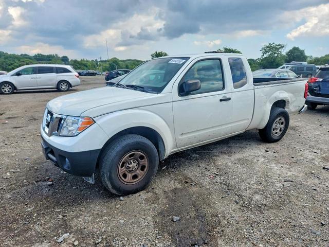 2015 NISSAN FRONTIER S  