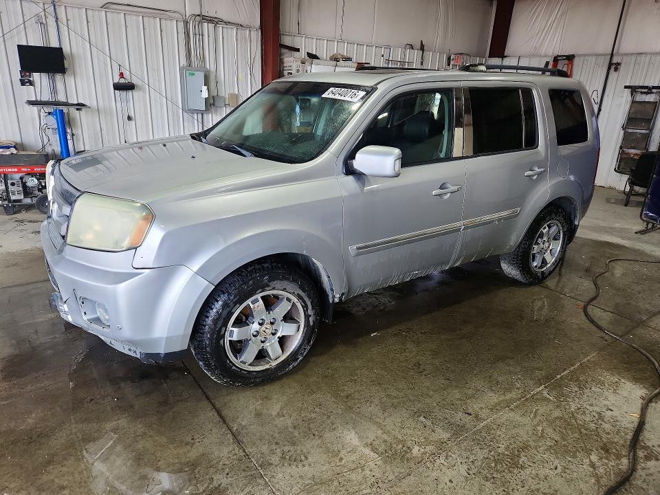 2010 HONDA PILOT TOURING  