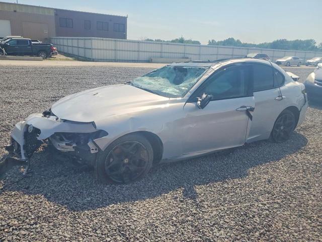 2020 ALFA ROMEO GIULIA   