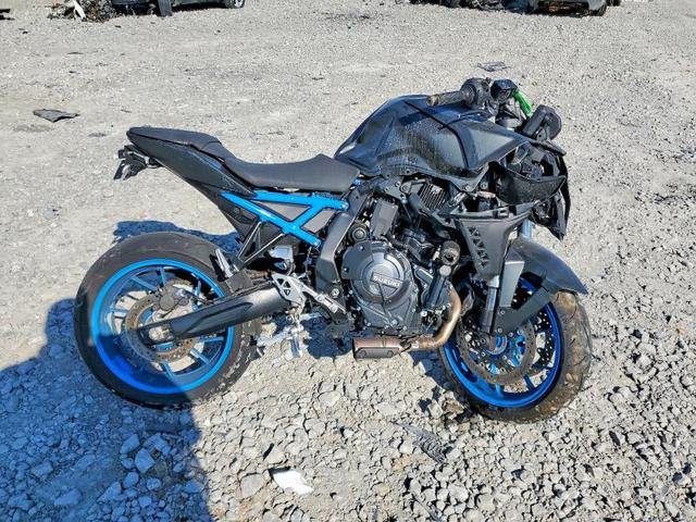 2024 SUZUKI GSX800 R  