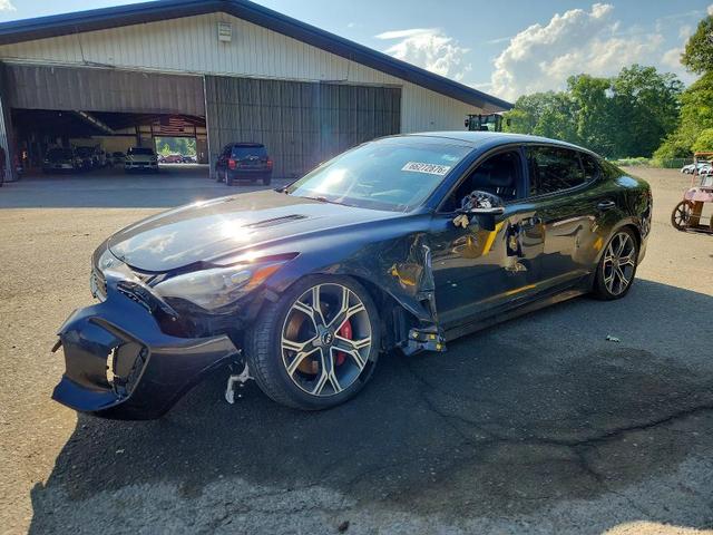 2021 KIA STINGER