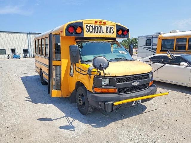 2010 THOMAS MINOTOUR G3500 SCHOOL BUS