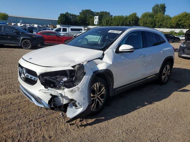 2025 MERCEDES-BENZ GLA 250 4MATIC  
