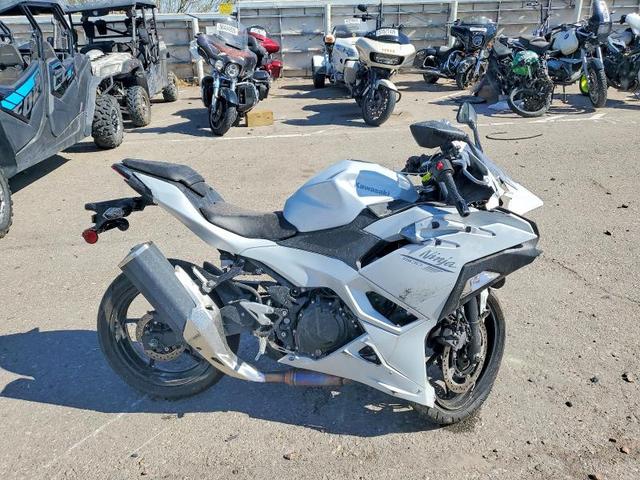 2025 KAWASAKI EX500   