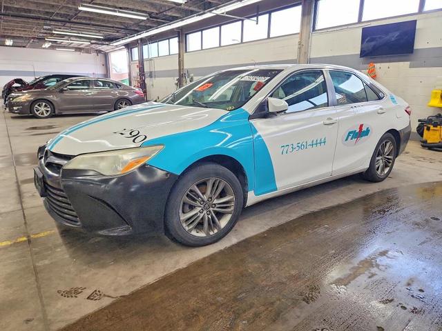 2015 TOYOTA CAMRY XLE  