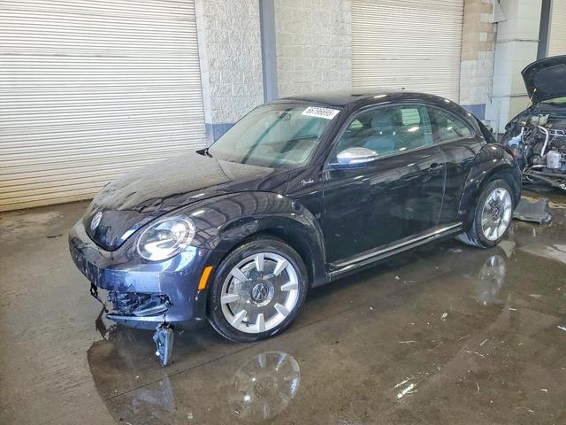 2013 VOLKSWAGEN BEETLE TURBO  