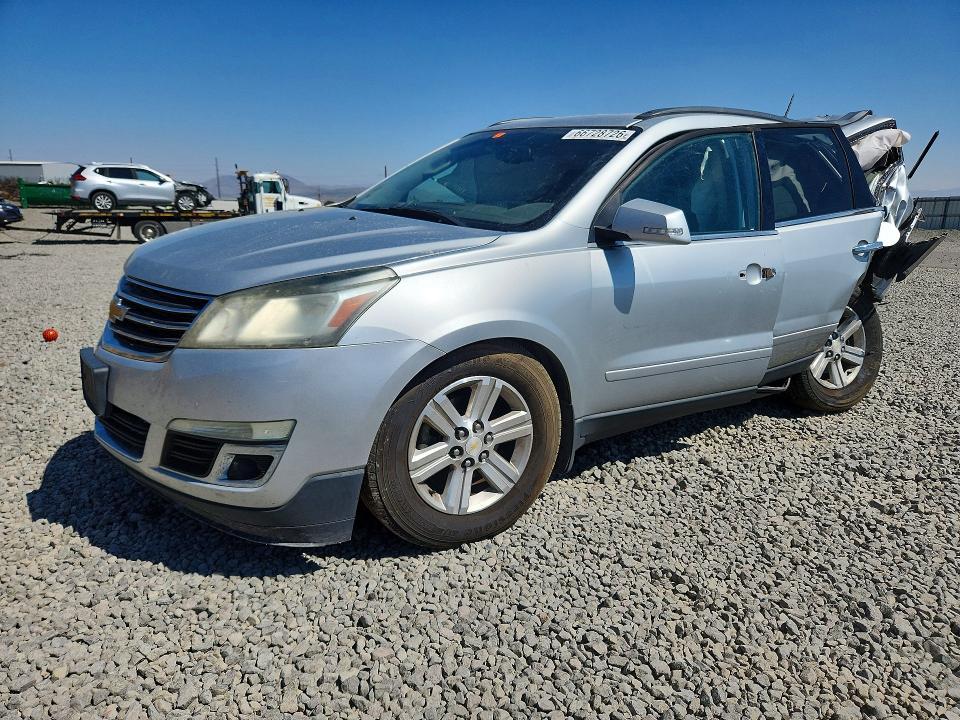 2014 CHEVROLET TRAVERSE LT  