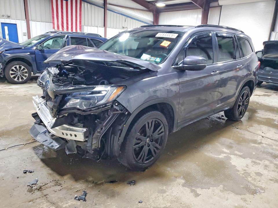 2022 HONDA PILOT SE  