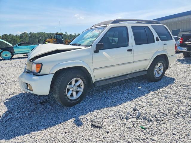 2004 NISSAN PATHFINDER SE  