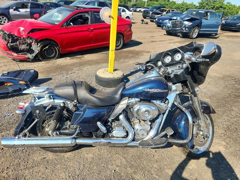 2012 HARLEY-DAVIDSON FLHX STREET GLIDE  