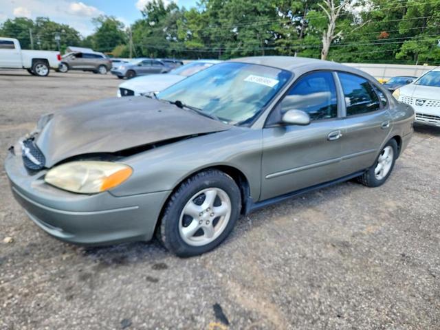 2002 FORD TAURUS SE  