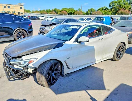 2018 INFINITI Q60 30T SPORT  