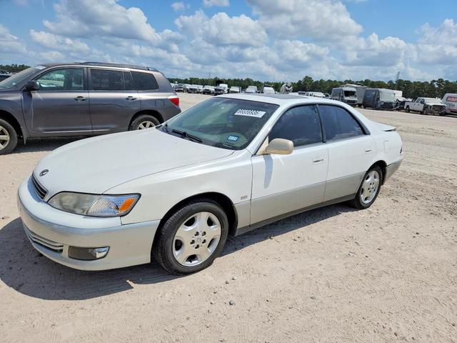 2000 LEXUS ES 300  