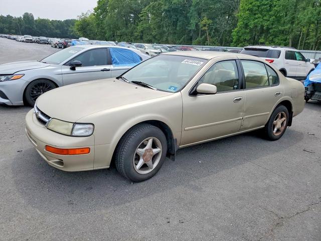 1999 NISSAN MAXIMA GXE  