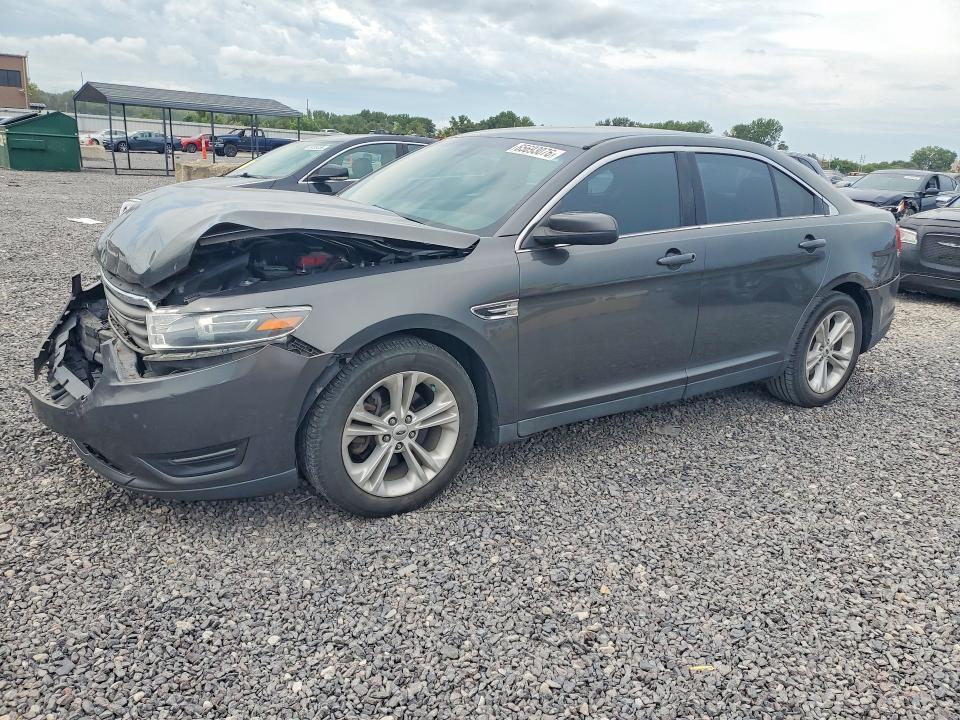 2016 FORD TAURUS SEL  