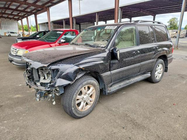2004 LEXUS LX 470  
