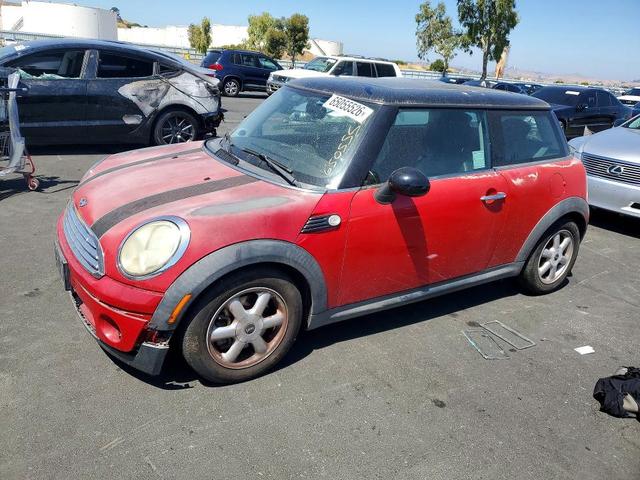 2009 MINI COOPER   