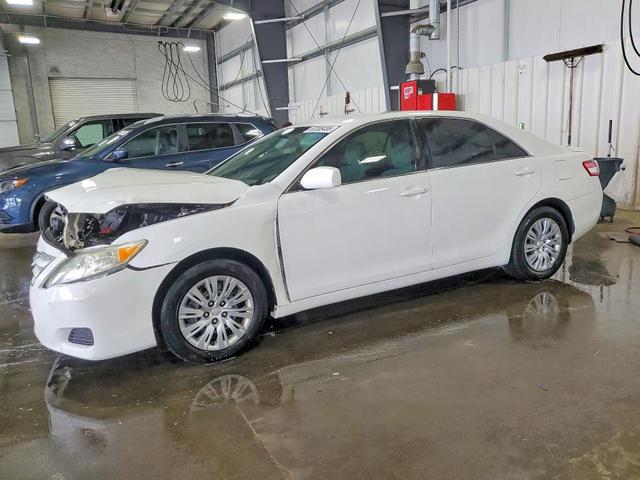 2010 TOYOTA CAMRY BASE  