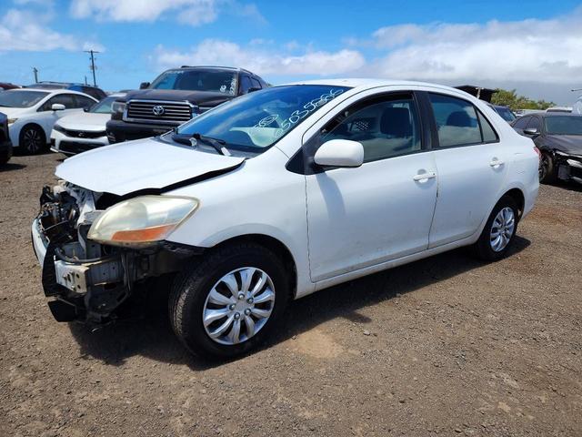 2011 TOYOTA YARIS BASE  