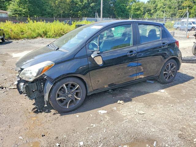 2015 TOYOTA YARIS 5-DOOR SE  