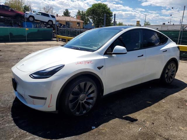 2025 TESLA MODEL Y   