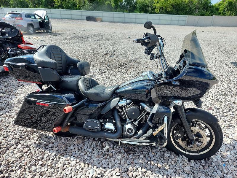 2017 HARLEY-DAVIDSON FLTRU   
