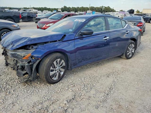 2024 NISSAN ALTIMA S  
