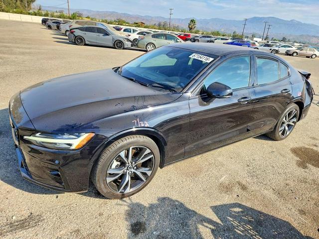 2024 VOLVO S60 PLUS  
