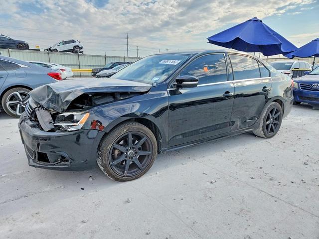 2013 VOLKSWAGEN JETTA SE  