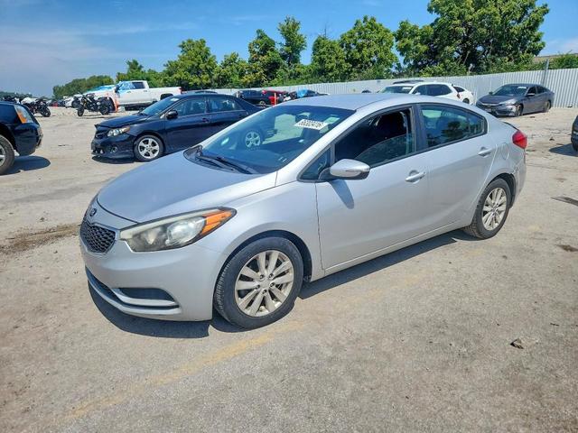 2016 KIA FORTE LX  