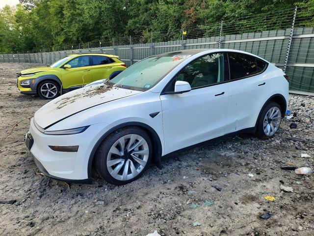 2026 TESLA MODEL Y   