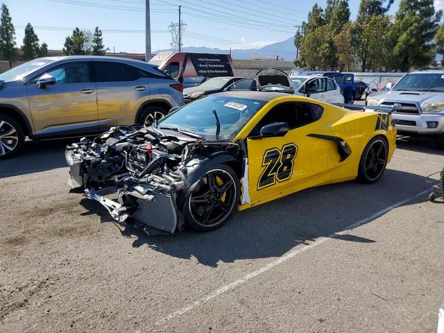 2025 CHEVROLET CORVETTE STINGRAY 2LT  