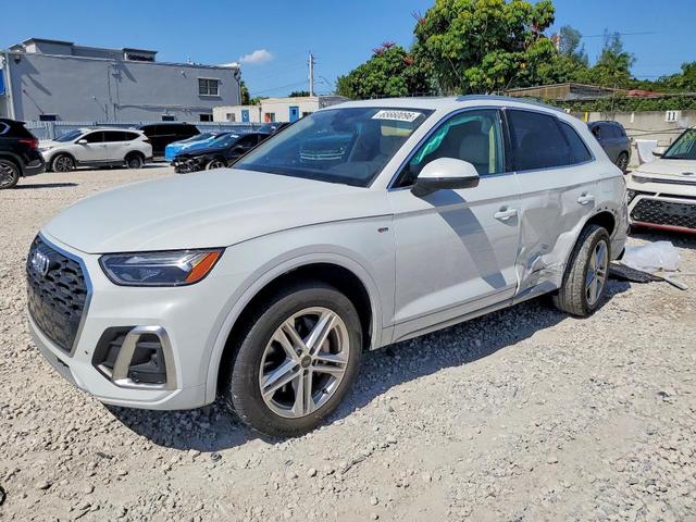 2024 AUDI Q5 E PREMIUM PLUS 55