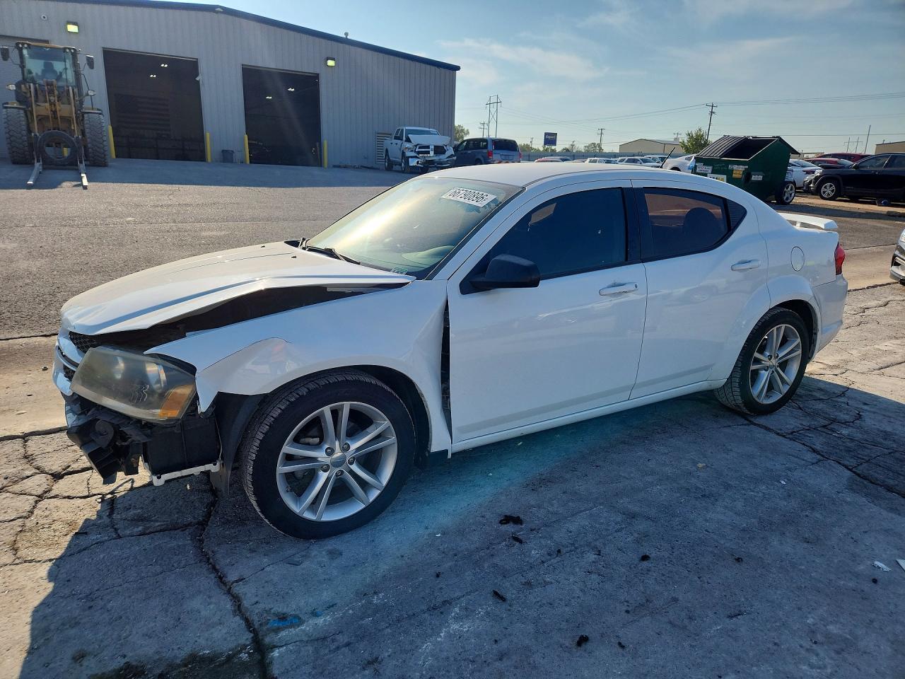 Vista de 2013 DODGE AVENGER SE, ángulo 1
