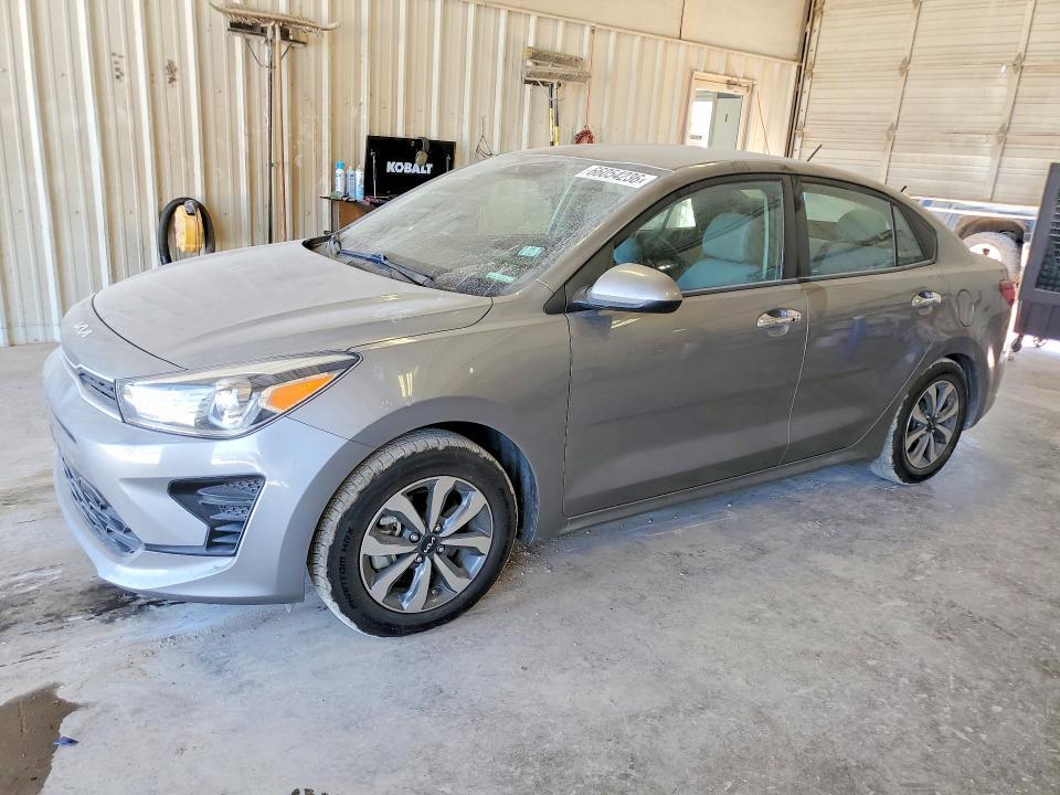 2022 KIA RIO S  