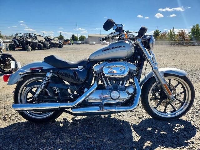 2015 HARLEY-DAVIDSON XL883 SUPERLOW  