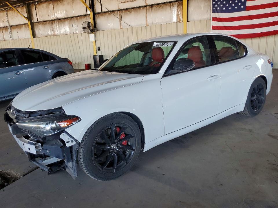 2019 ALFA ROMEO GIULIA   
