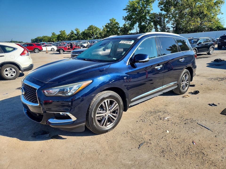 2019 INFINITI QX60 LUXE  