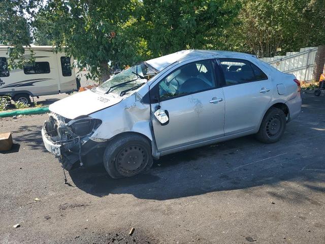 2010 TOYOTA YARIS BASE  