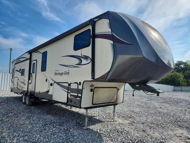 2018 FORESRIVER HERITAGE GLEN CAMPER