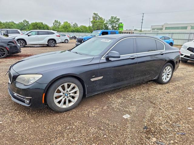 2013 BMW 740 LXI  