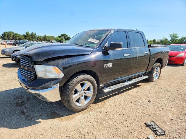 2015 RAM 1500 SLT  