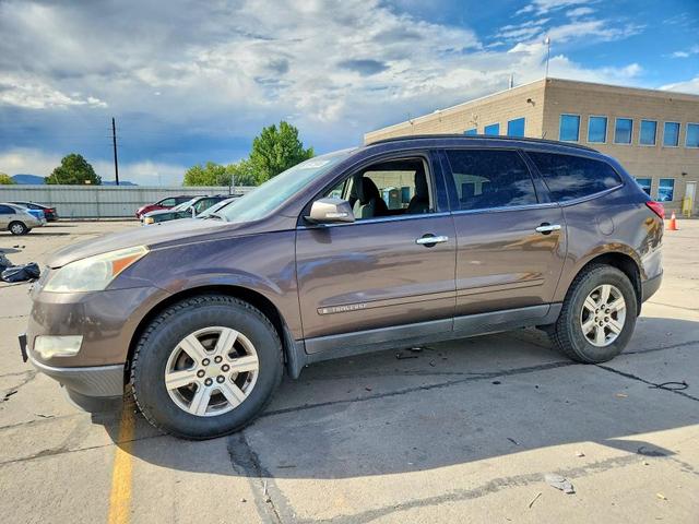 2009 CHEVROLET TRAVERSE LT  