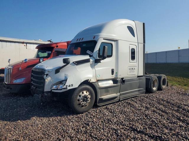 2022 FREIGHTLINER CASCADIA 126 SEMI TRUCK